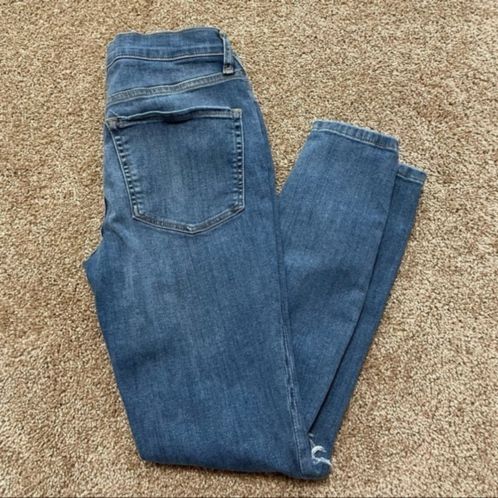 Free People Busted‎ Skinny Jeans Size 27